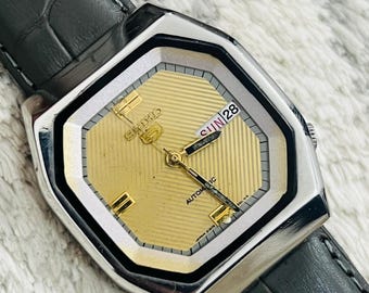 SEIKO SKX007系 自動巻き ダイバーズウォッチ 200m カスタム品 セイコー SKX007 自動巻きダイバーズウォッチ | ヴィンテージ 200m