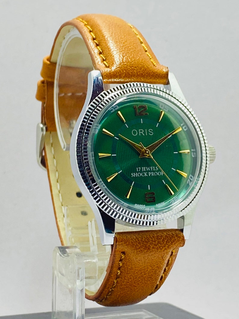 Orologio da polso da uomo svizzero raro vintage ORIS con quadrante verde e movimento meccanico a carica manuale ST-96 immagine 5