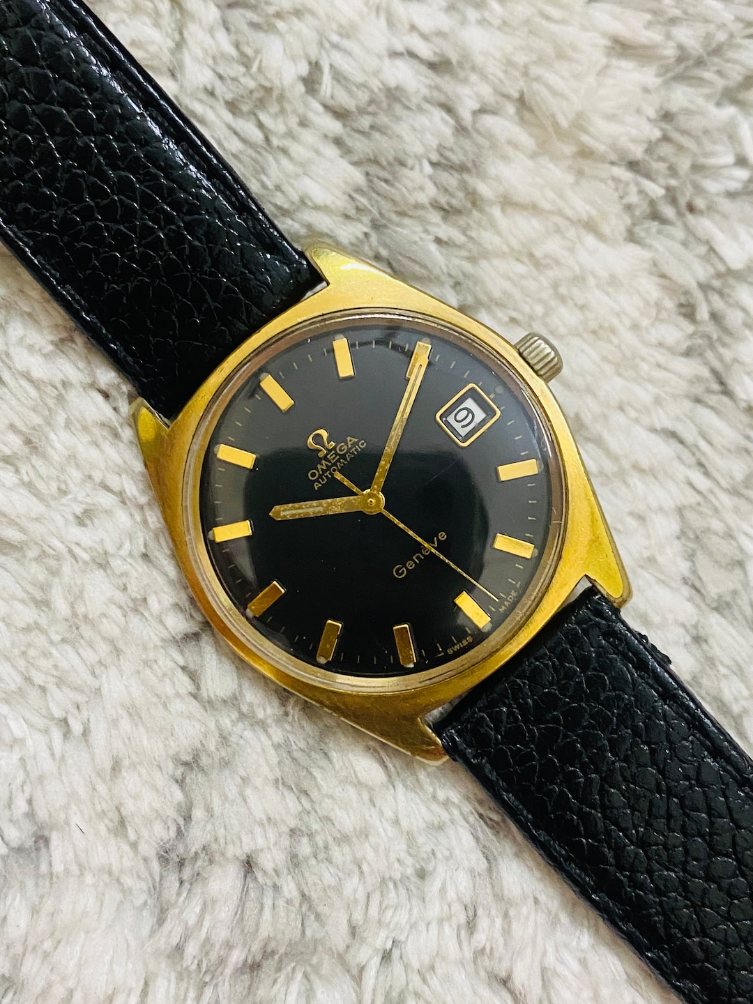 Vintage Omega Geneve Swiss Movement Black Dial Date/day Men's