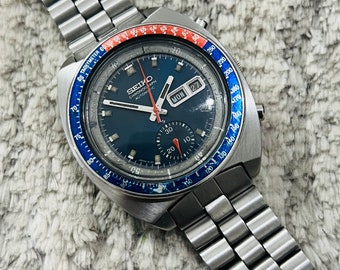 Buy Vintage Seiko Chronograph Blue Dial Date & Day Movement No