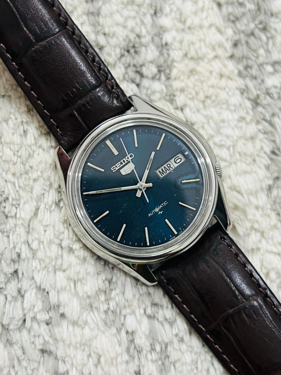 Vintage Rare Seiko 5 Automatic Blue Dial Movement No.7009-4040 Day