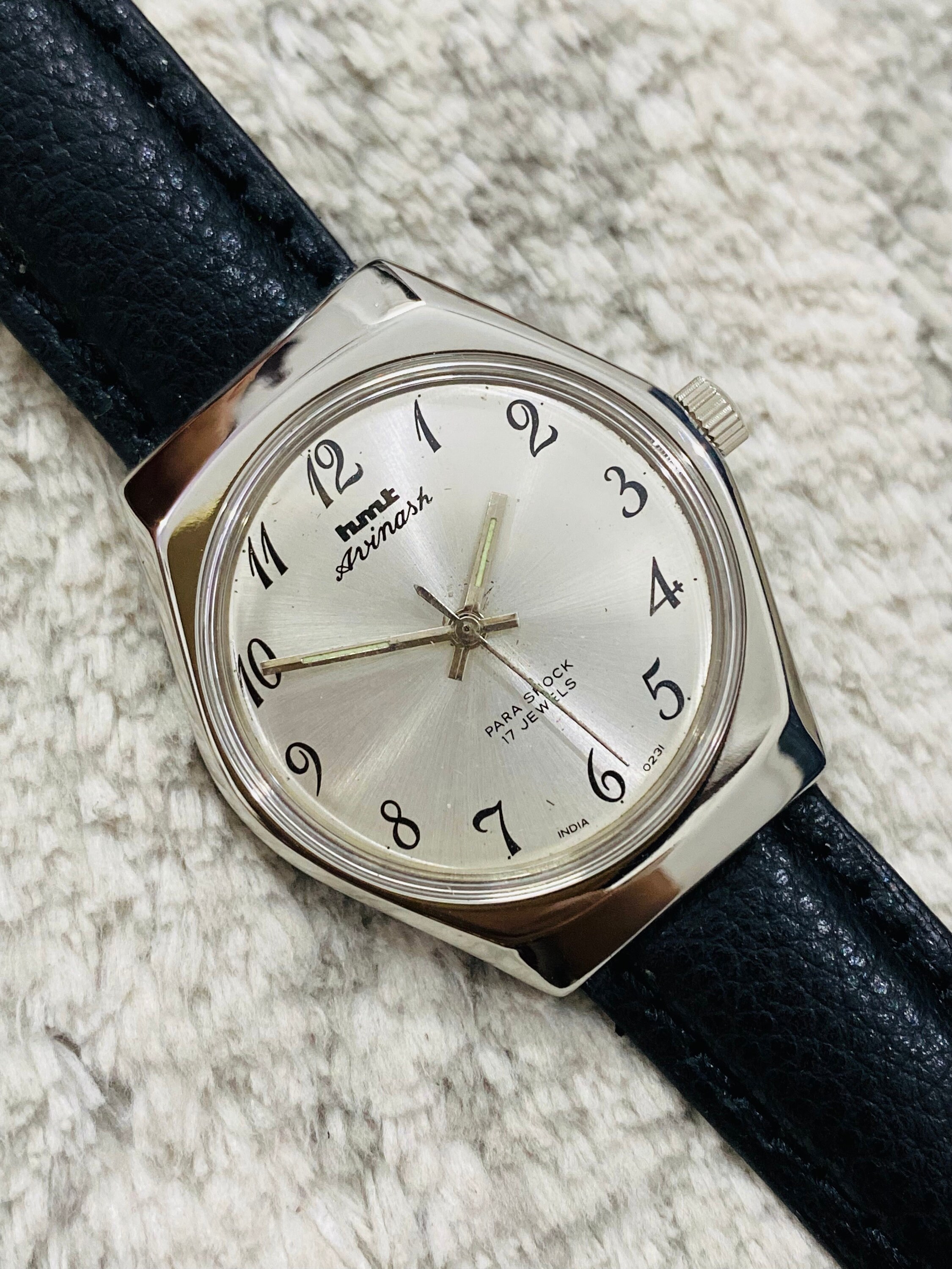 Vintage Hmt Avinash Mechanical Manual Winding 17jewels Wrist Watch
