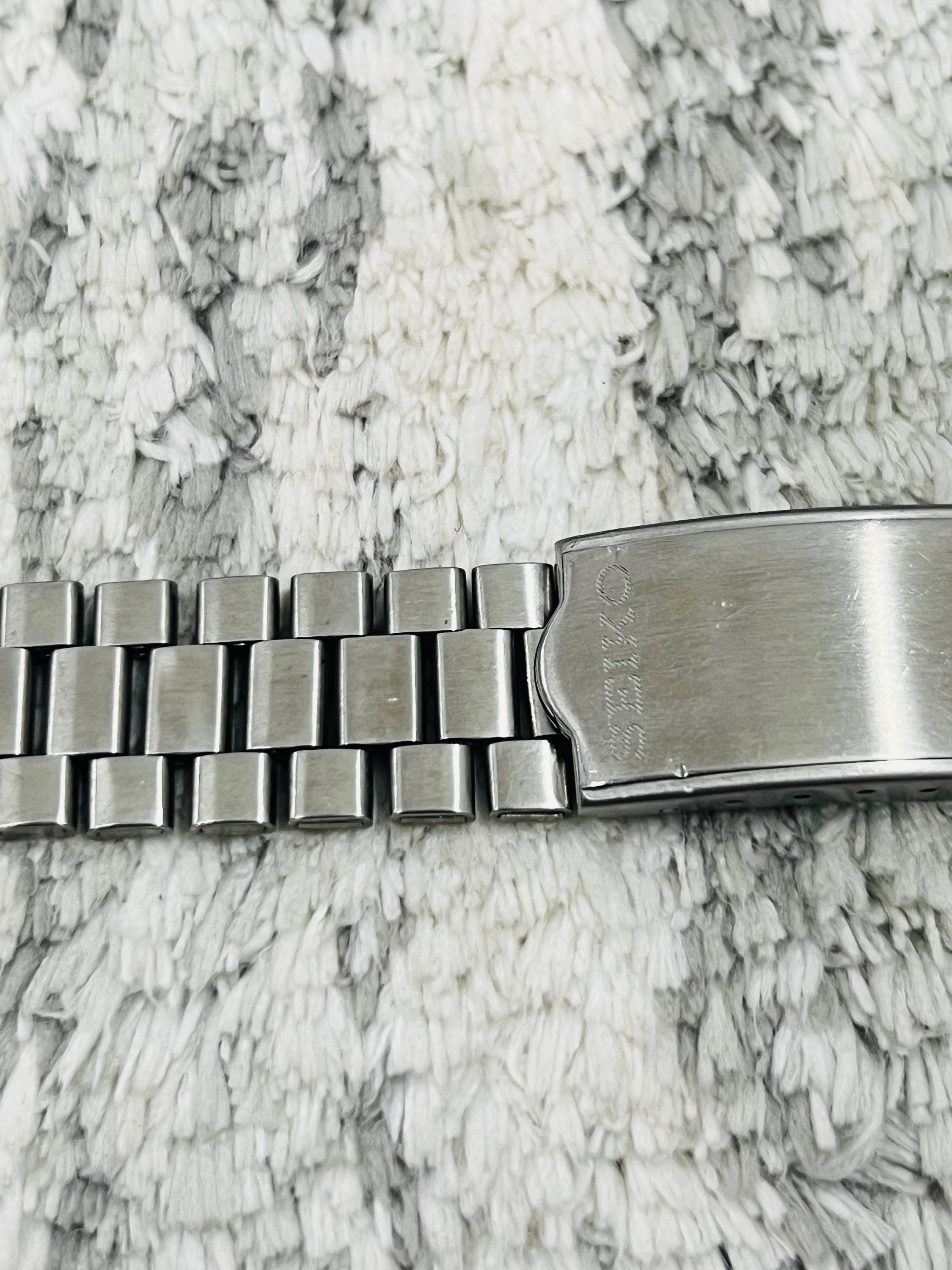 動作確認済　セイコー　セイコー5　デイテイト　シルバーダイヤル　ビンテージ 楽天市場】【ウォッチ】SEIKO セイコー セイコー5 スポーツ