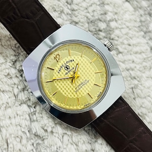 Vintage Favre Leuba Geneve Golden Dial Mechanical Handwinding 17Jewels Cal 101 Swiss Made Wrist Watch~ Swiss Made~ Gift for him/her