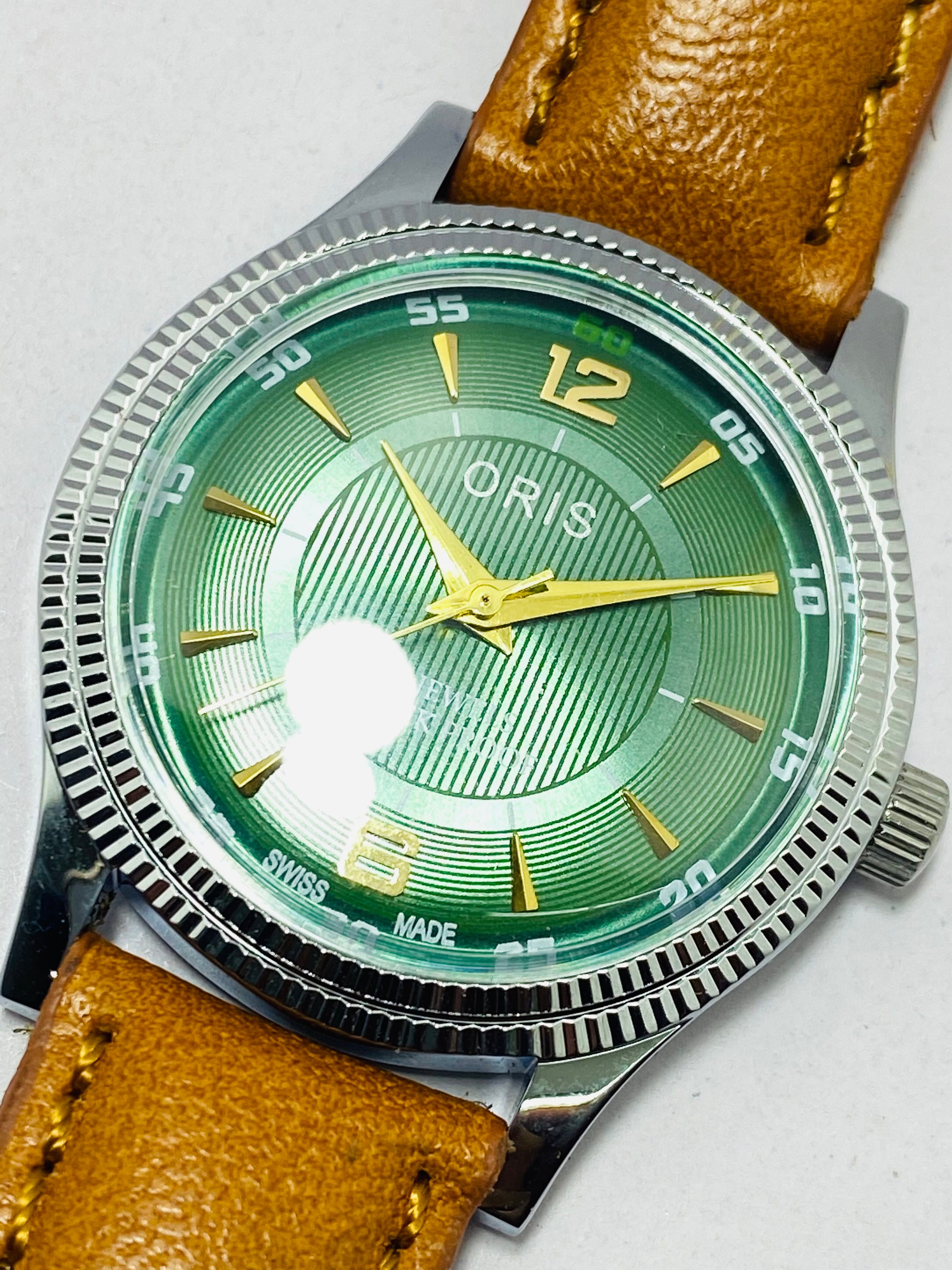 【1本限定】【希少なグリーン】 ORIS オリス ヴィンテージ 手巻き時計 1本限定】【希少なグリーン】 ORIS オリス ヴィンテージ 手巻き時計