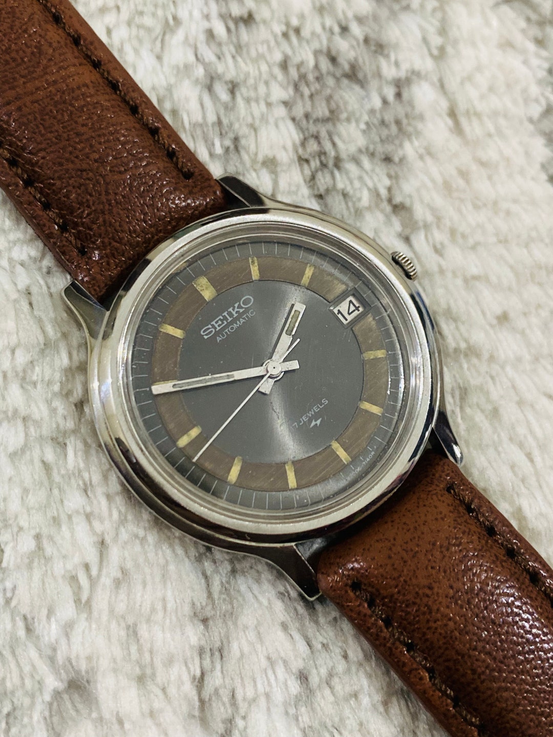 Buy Vintage Seiko Automatic 17jewel Movement No 7005-7110 @date Men's Wrist  Watch Online in India