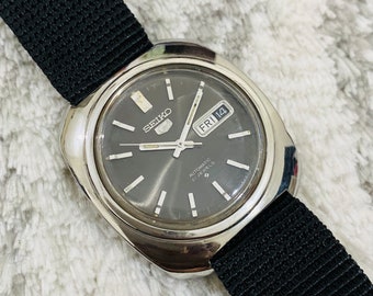 ヴィンテージ セイコー 5 自動巻き腕時計 - クラシックな 1960 年代