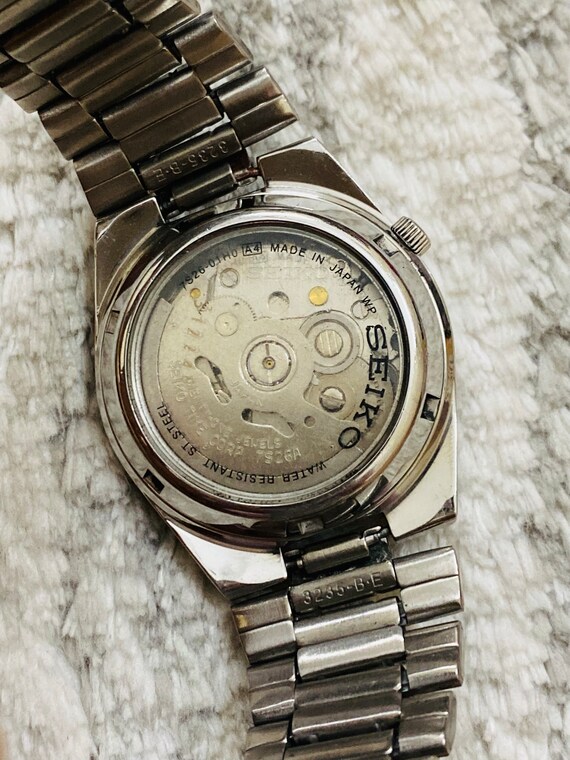 Vintage Seiko 5 Automatic 21 Jewel Movement No 7S26 01H0 Date day