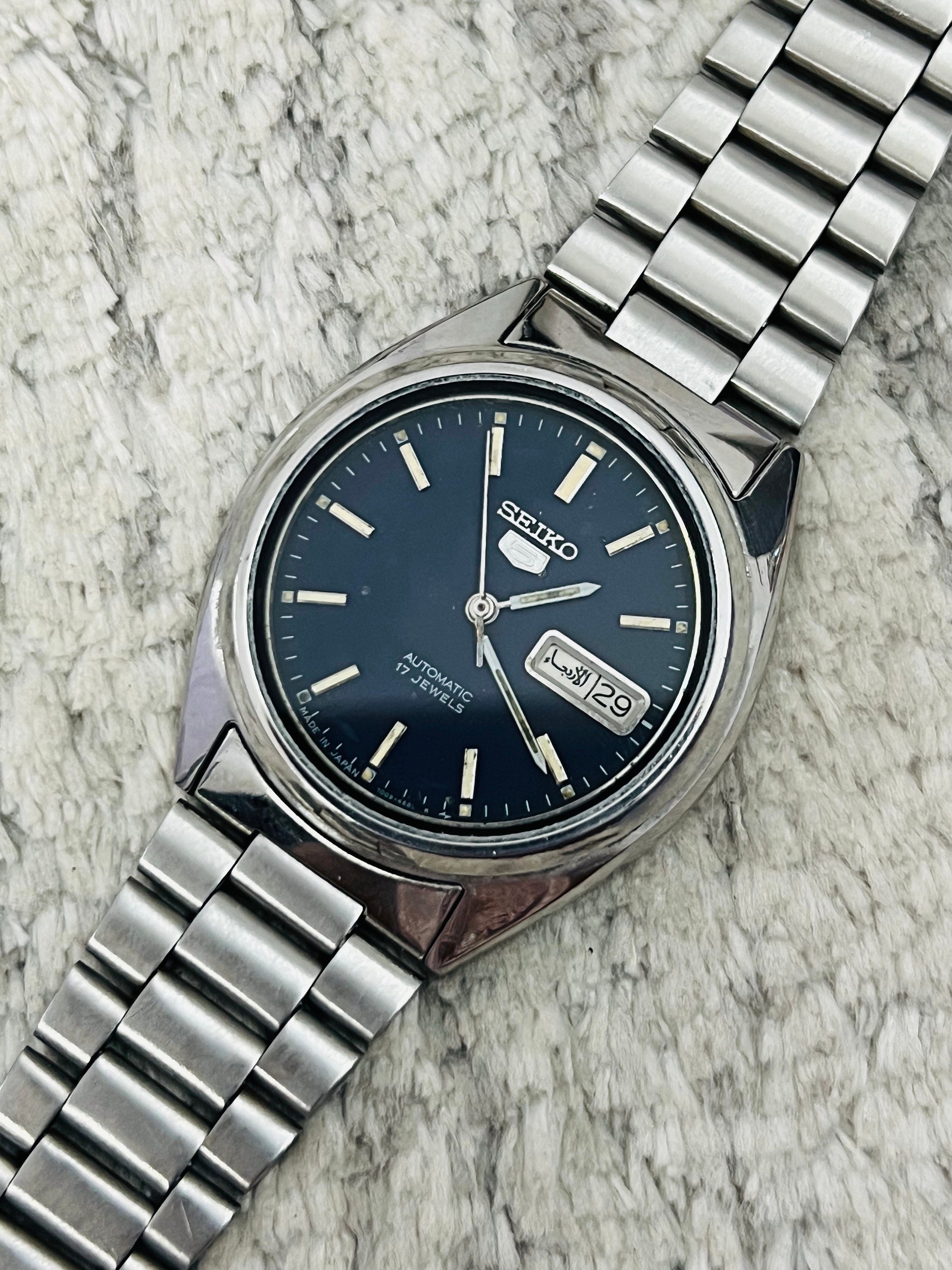 SEIKO 自動巻き時計 ブラックダイヤル 17ジュエル il_fullxfull.6356187637_rlfx.jpg
