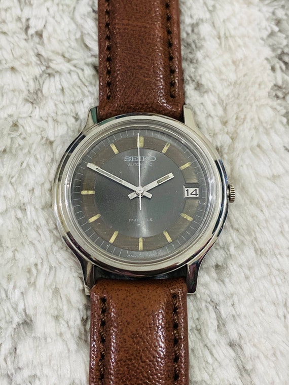 Vintage Seiko Automatic 17jewel Movement No 7005-7110 @date Men's