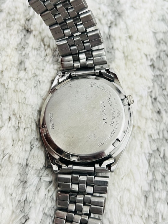 Vintage Seiko 5 Automatic Golden Pattern Dial Day/date Movement No