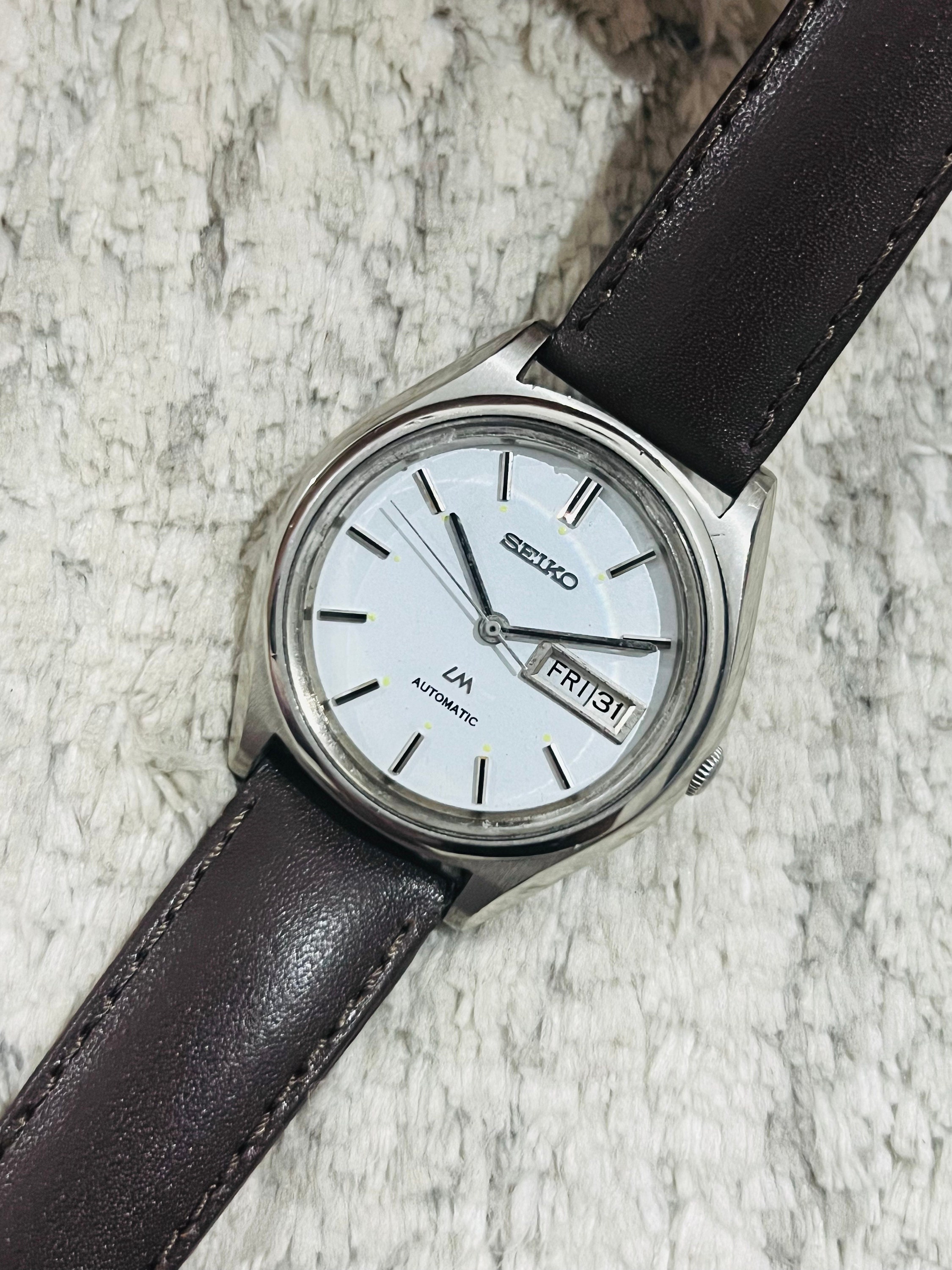 Vintage Seiko LM Automatic White Dial Date/day Movement No 5606