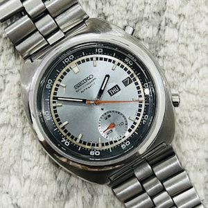 Vintage Seiko chronograph Grey Dial Date & Day Movement No 6139-7002 Automatic Japan Made Men’s Wrist Watch