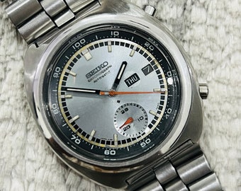 Vintage Seiko chronograph Grey Dial Date & Day Movement No 6139-7002 Automatic Japan Made Men’s Wrist Watch
