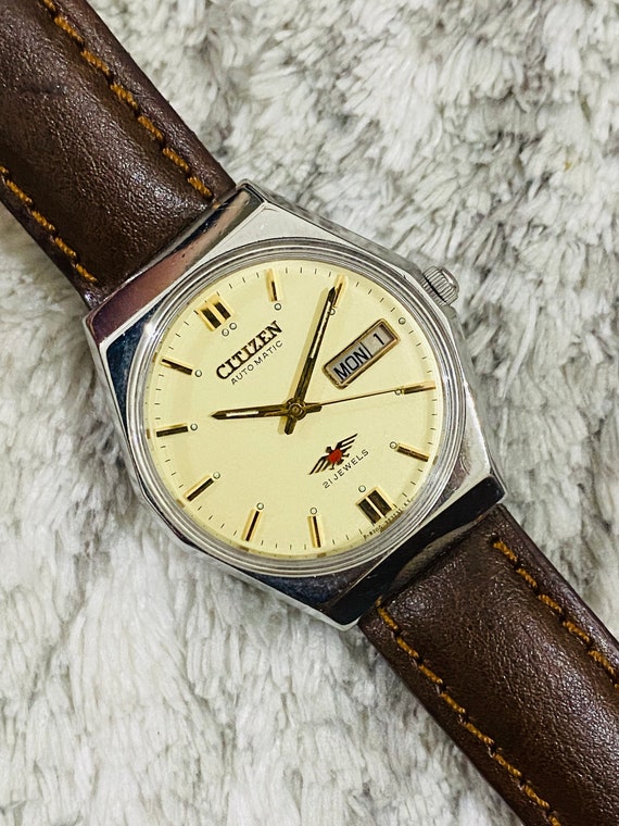 Vintage Citizen Mechanical Automatic Date/day 21jewels Japan