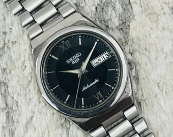 Vintage Seiko 5 Automatic 21 Jewel Movement No 7S26-03E0