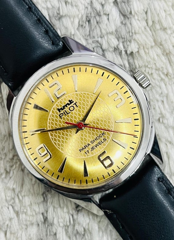 Vintage HMT Pilot Mechanical Handwinding Golden Dial 17Jewels Mens Wrist Watch