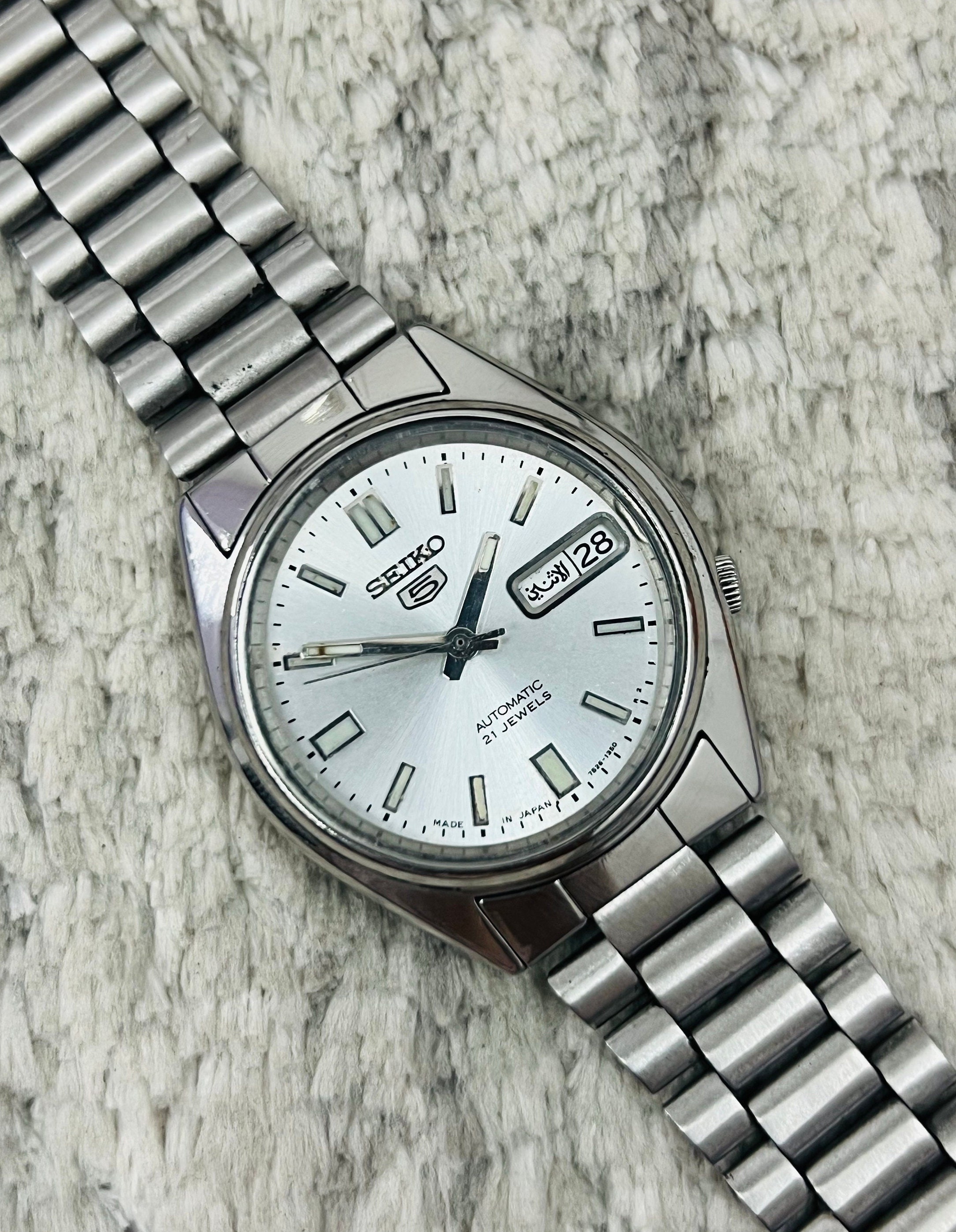 Vintage Seiko 5 Automatic 21jewels Movement No.7s26-0530 Vintage Seiko 5 Automatic 21jewels Movement No.7s26-0530