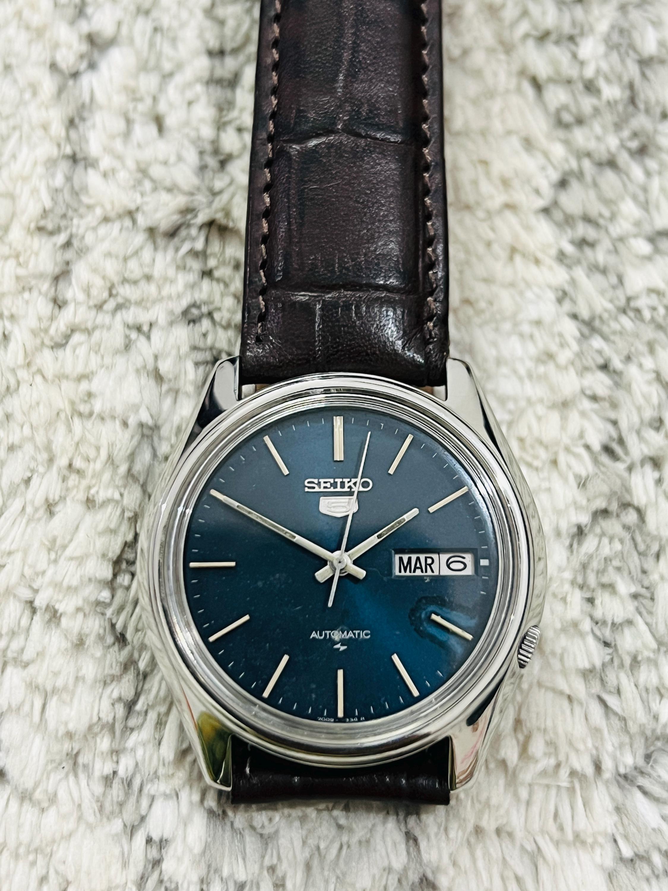 Vintage Rare Seiko 5 Automatic Blue Dial Movement No.7009-4040 Day