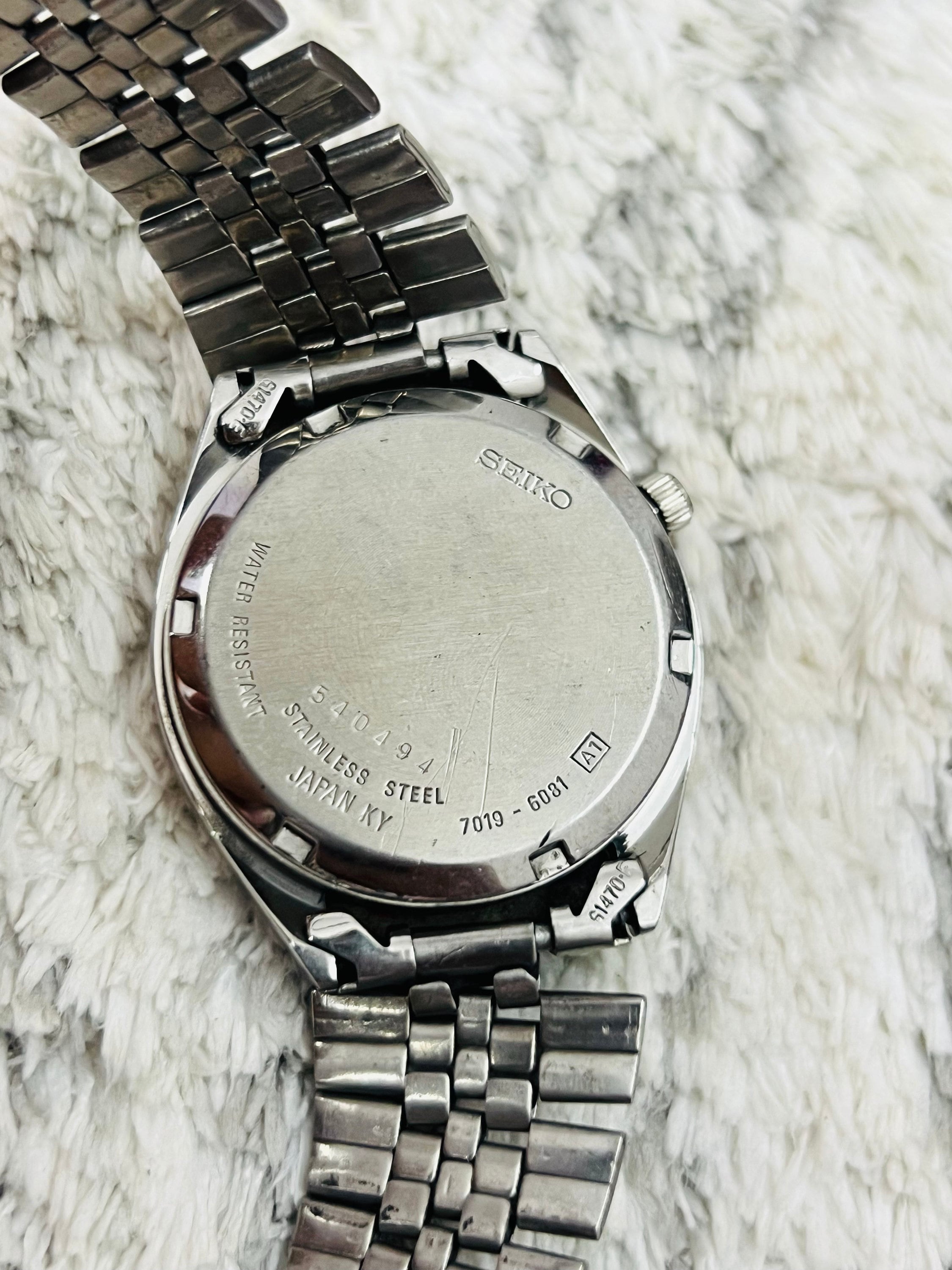 ヴィンテージ セイコー 5 自動巻きムーブメント No.7019-6081 ゴールド