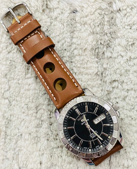 Gents Seiko 5 Sport Automatic 100M main image 1