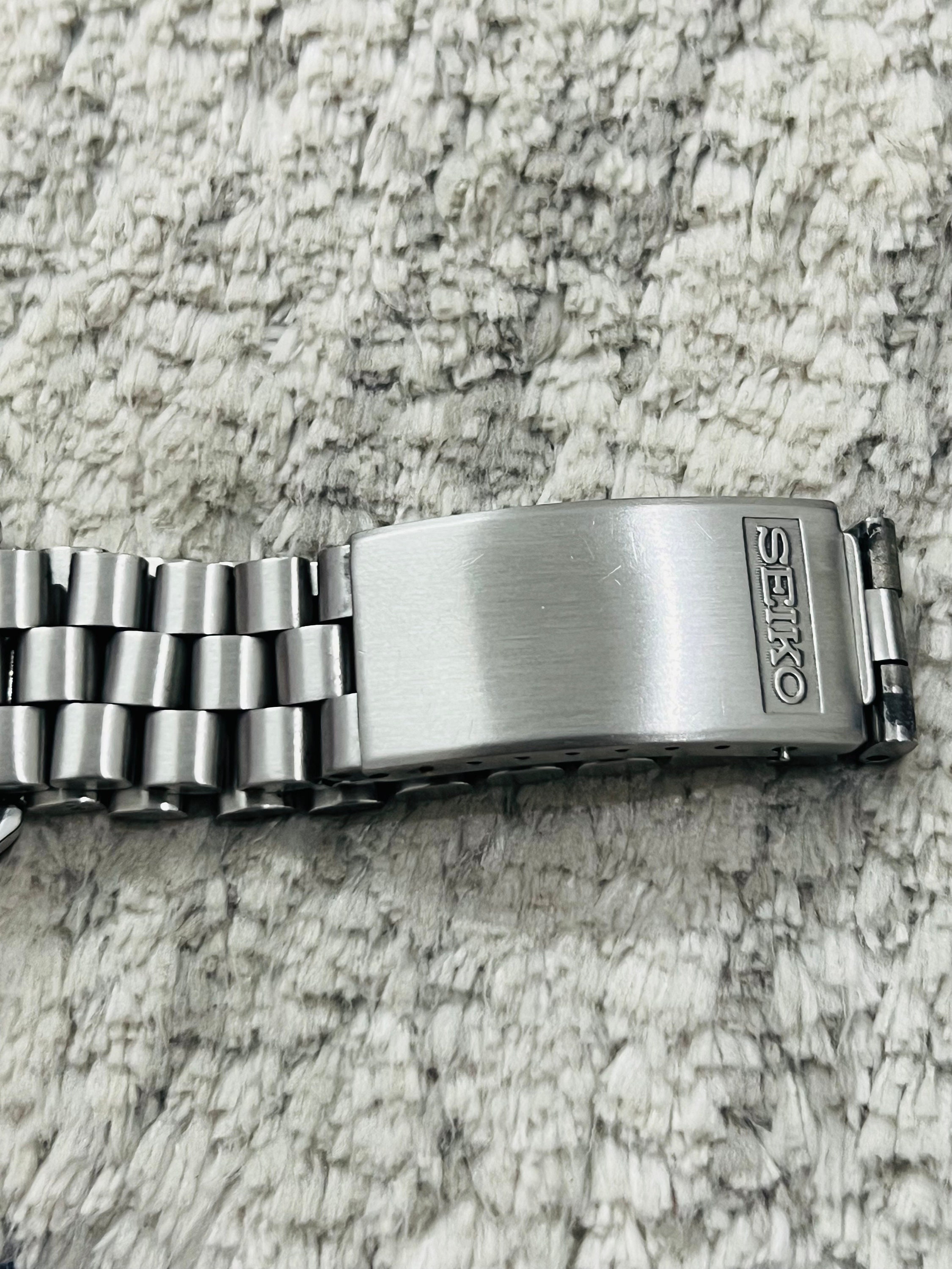 Vintage Seiko Chronograph Grey Dial Date & Day Movement No 6139