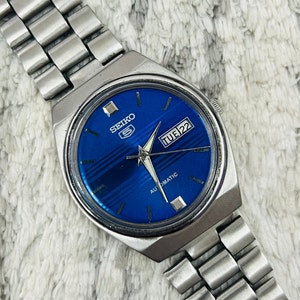 Vintage Seiko 5 Automatic Blue Dial Day/Date Men&#39;s Wrist Watch~ Japan Made~ Gift for him
