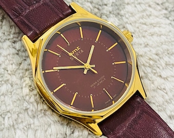 Vinatge Hmt Surya Mechanical Manual Winding 17Jewels Maroon Dial Wrist Watch~ Rare Maroon Dial~ Made in India~ Christmas Sale