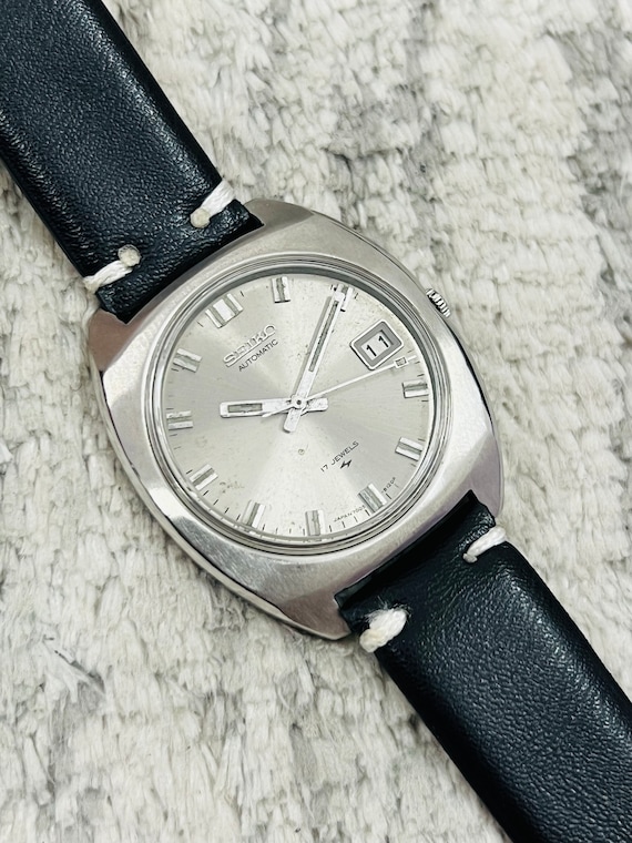 Vintage Rare Seiko Automatic Grey Dial Movement No.7005-8042 Day