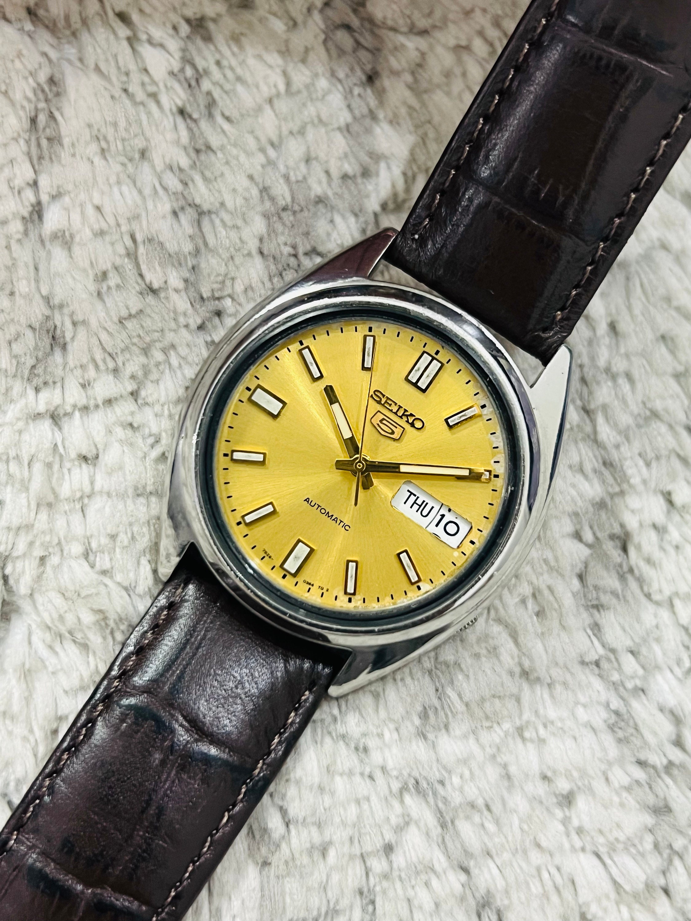 Vintage Original Seiko 5 Automatic Golden Dial 21jewels Movement