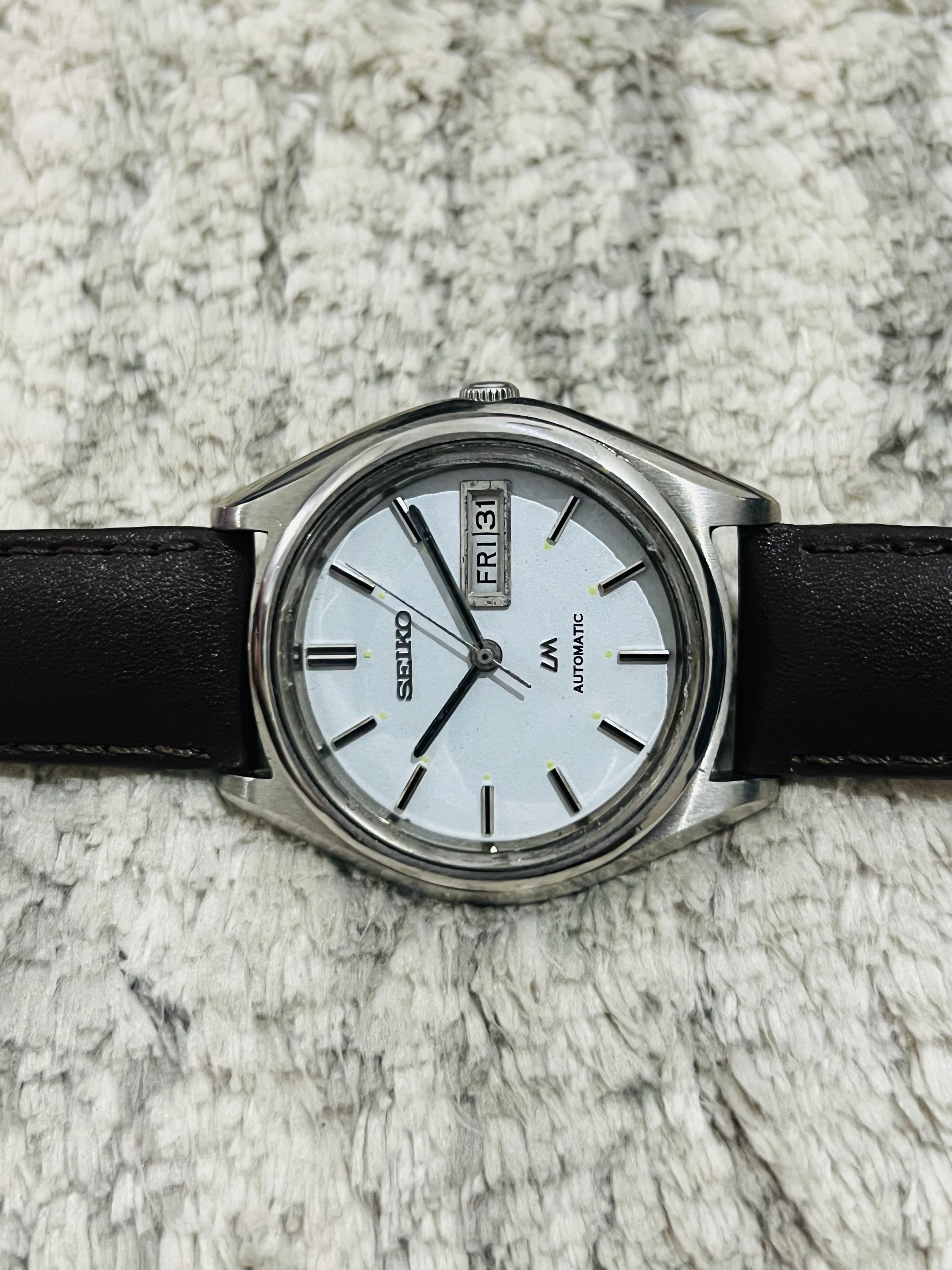 Vintage Seiko LM Automatic White Dial Date/day Movement No 5606
