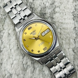 Vintage Rare Seiko 5 Automatic Golden Pattern Dial Movement No.7S26-0070 Day/Date 21Jewels Men&#39;s Wrist Watch~ Japan Made~ Gift for him
