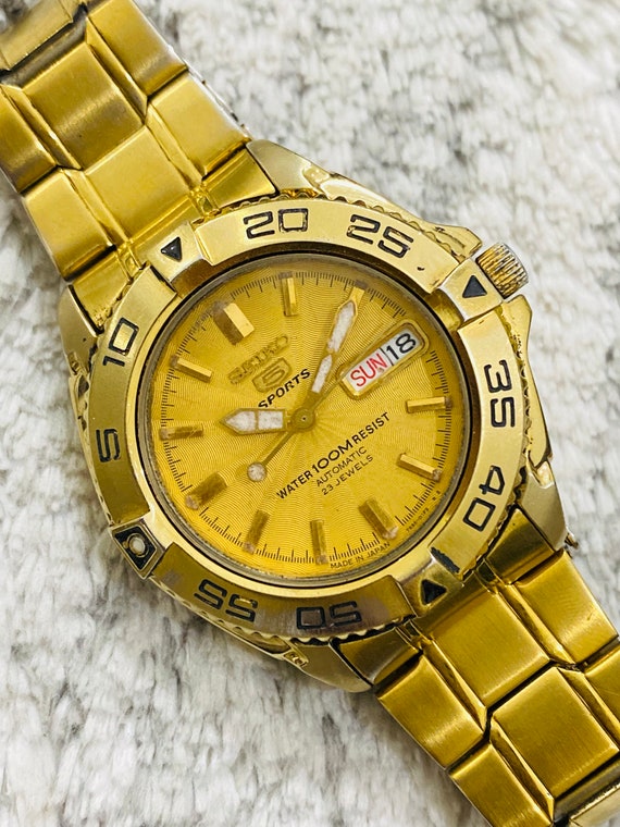 Vintage Seiko 5 Sports 100m Automatic 23jewels Golden Dial Date day Movement No 7S26 00Y0 Transparent Caseback Japan Made Mens Wrist Watch Etsy Canada