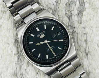 ヴィンテージ セイコー 5 自動巻きムーブメント No.7009-821J ブラック