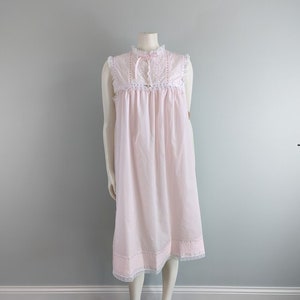 Vintage pink and lace floral night gown | retro nightie with flowers | sleeveless mid calf Night Flowers New York | pajamas PJs loungewear