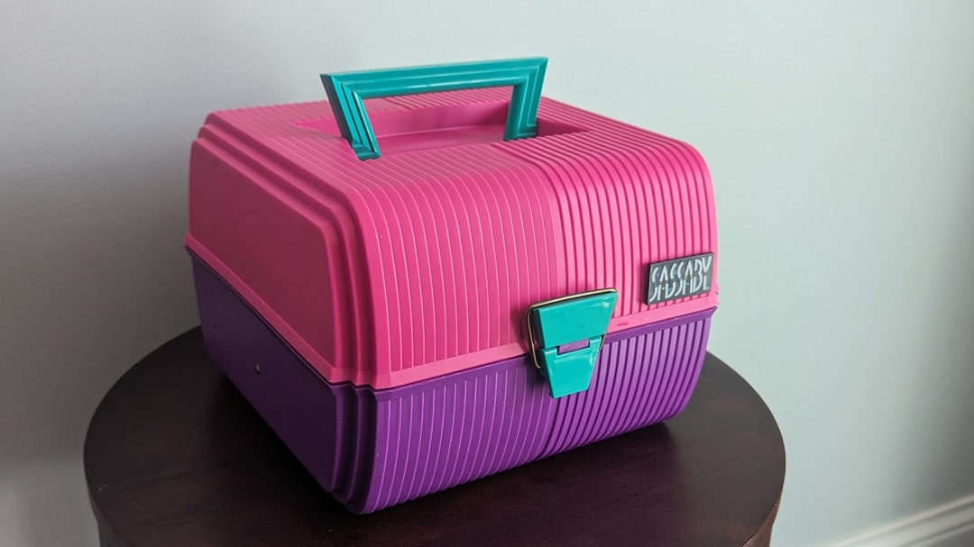 Vintage 90s Sassaby Make up Kit 1990s Make up Cosmetic Pink Fuchsia