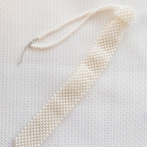 Ivory Vintage beaded faux pearl collar neck tie. Vintage faux pearl tie style bead collar,pearl statement necklace.