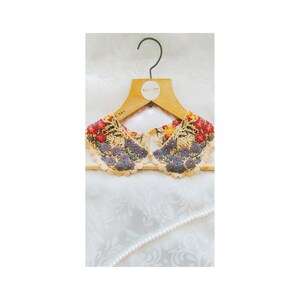 Beige Floral Collar,detachable collar, floral delicate beige statement collar with Swarovski pearl on gold plated chain with lobster clasp. image 7