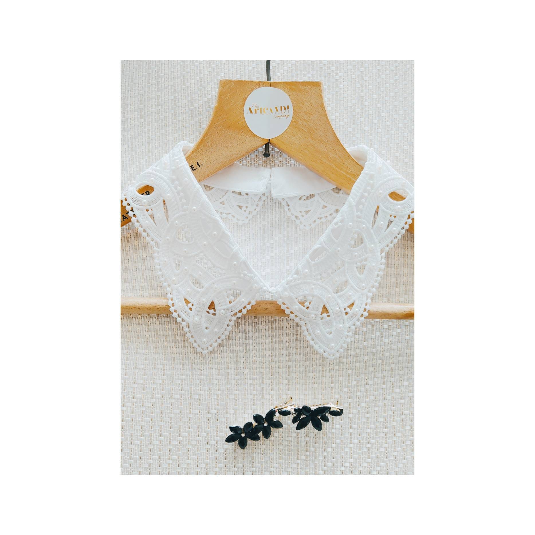 Maxtonser Kids False Collar Lace Hollow Out Trim Detachable Collar Easy To Wear Embroidery Collar Venise Lace Neckline White