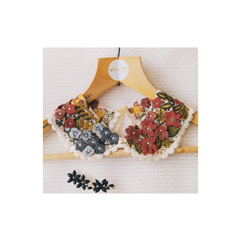 Collier floral 3D, collier amovible, collier floral crème délicat avec perle Swarovski sur chaîne plaquée or avec fermoir mousqueton. image 8
