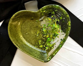 Handcrafted Olive Green Resin Heart Tray: Leaf Trinket Dish
