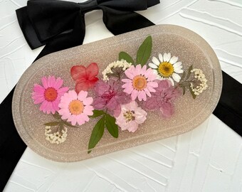 Gold Leaf Pressed Flower Resin Tray: Oval Vanity Trinket Dish