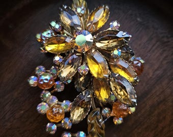 Vintage Brooch with Yellow Orange and Brown Rhinestones