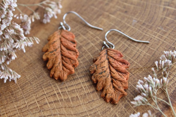 19 Fall Earrings With Leaves, Acorns and Pumpkins 8 Ceramic Oak Leaves