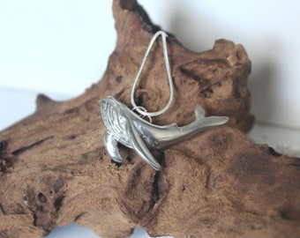 whale necklace. Handmade. 100% recycled pewter. Humpback. With snake chain. Upcycled. Sculpture. Jewellery. Conservation. Ocean. Pendant