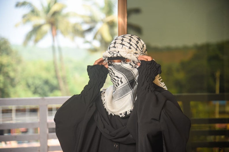 Palästina Keffiyeh Kufiya Schal 48 48 Traditionelles Shemagh mit Quasten Arafat Hatta Kopftuch im arabischen Stil für Männer und Frauen, Palästina Bild 7