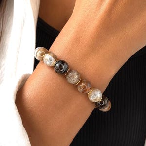 Bracelet en agate de feu : accessoire en pierre précieuse naturelle beige