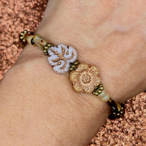 Festive Fall Colors Bracelet, Thanksgiving Gift, Brown Autumn Leaves, Handmade Vintage Style Czech Bead Jewelry, Boho Halloween Accessory
