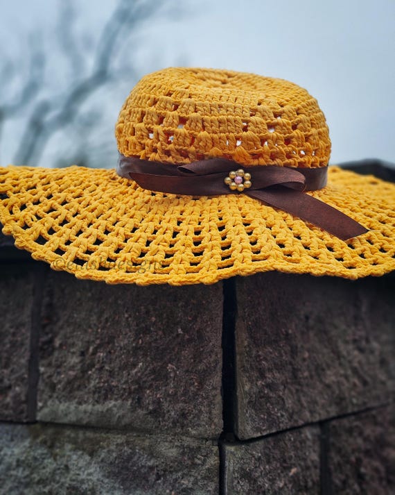 Handmade Yellow Crochet Hat Crochet Ruffle Bucket Hat: Retro Style, Yellow & White, Hand  main image 2