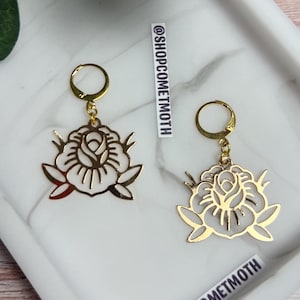 shiny gold plated rose earrings | tattoo Valentine’s Day romantic jewelry gift for her